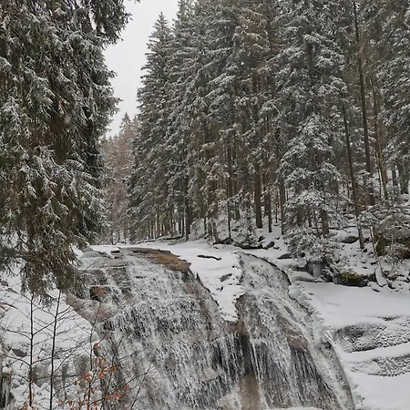 Apartmán Park B9 Basen, Sauna, Jacuzzi, Silownia, Widok Sklářská Poruba